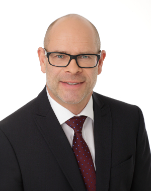 Heiner Kelbel ist kaufmännischer Klinikleiter in Mühldorf und Haag.